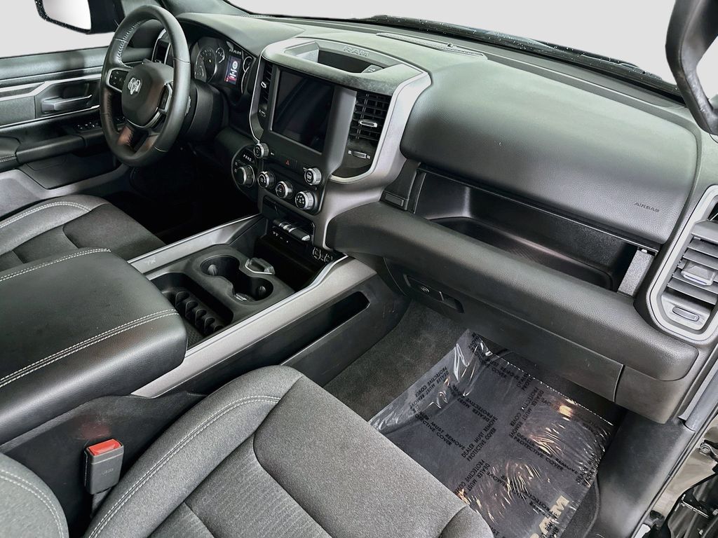 Thumbnail: 2019 RAM 1500 - 32