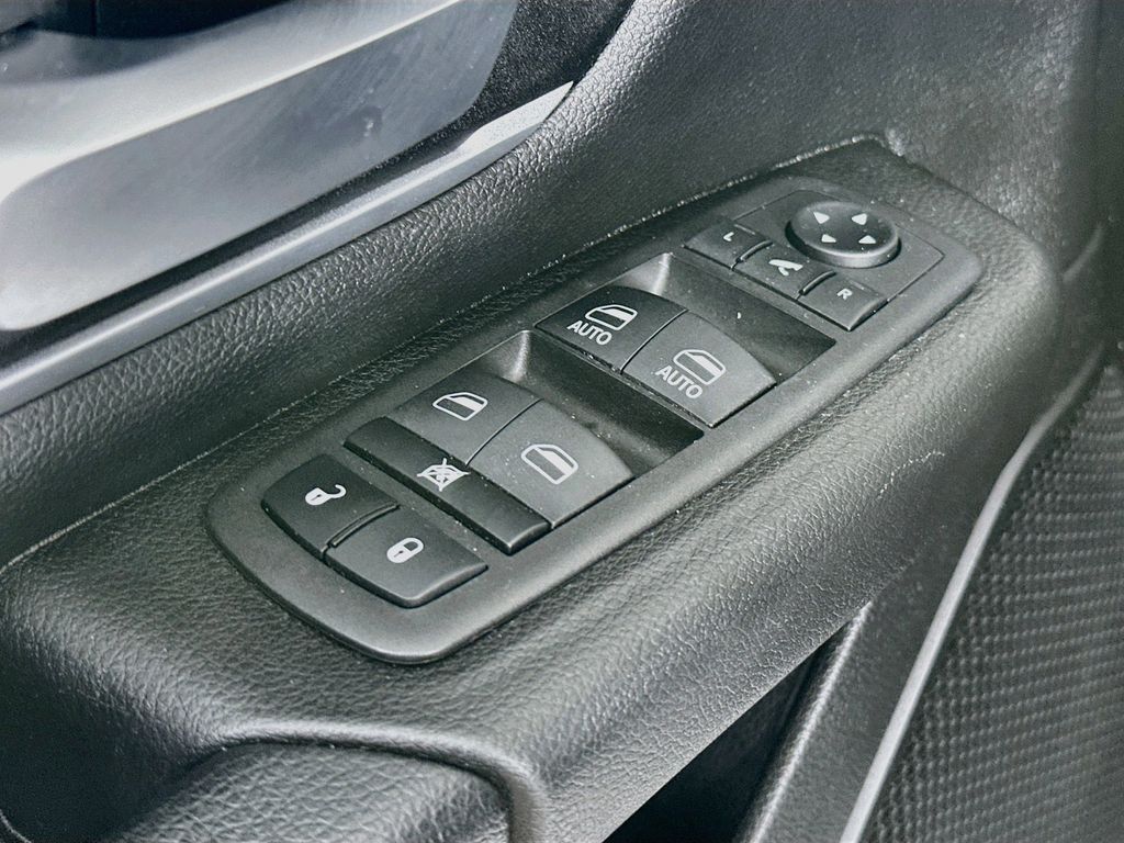 Thumbnail: 2023 RAM 1500 - 29