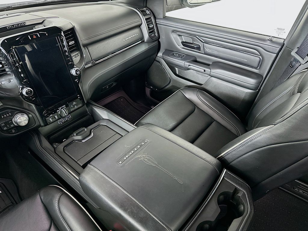 Thumbnail: 2024 RAM 1500 - 11