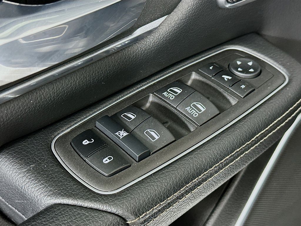 Thumbnail: 2023 RAM 1500 - 29