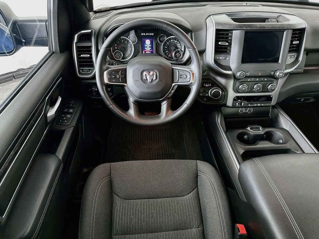 Thumbnail: 2024 RAM 1500 - 9