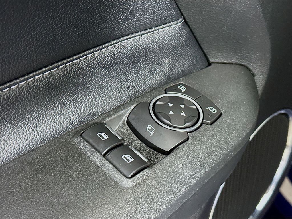 Thumbnail: 2020 Ford Mustang - 30