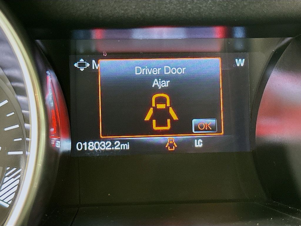 Thumbnail: 2020 Ford Mustang - 18