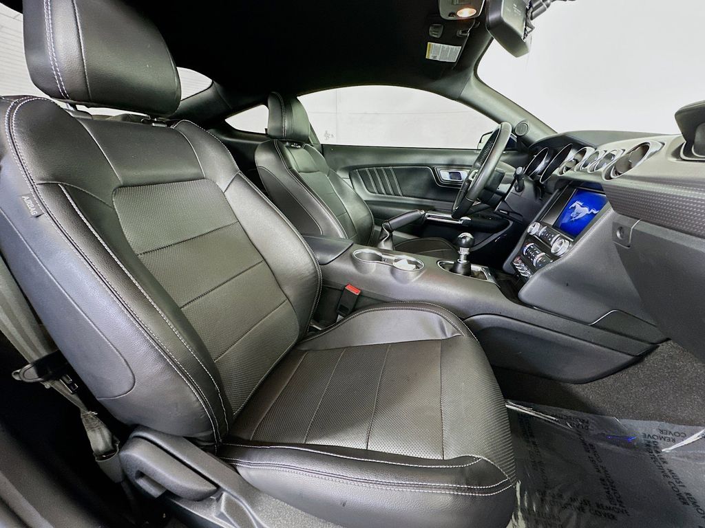 Thumbnail: 2020 Ford Mustang - 12