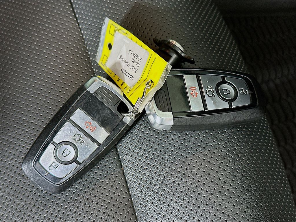 Thumbnail: 2022 Ford Mustang - 19