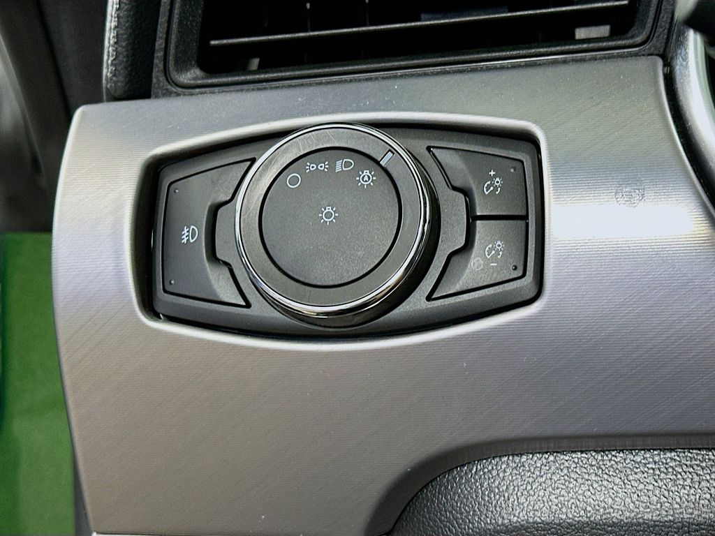 Thumbnail: 2022 Ford Mustang - 26