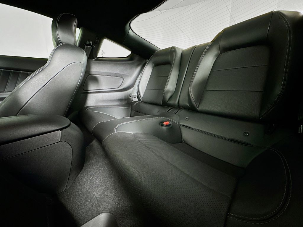 Thumbnail: 2022 Ford Mustang - 31