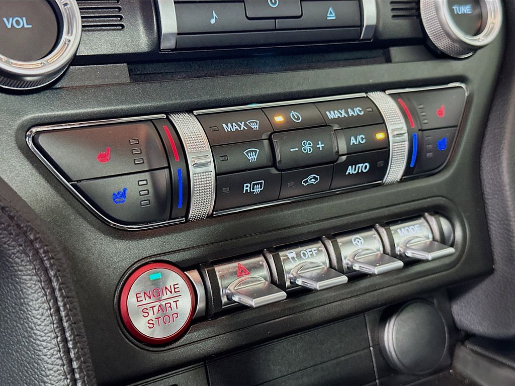 Thumbnail: 2022 Ford Mustang - 22