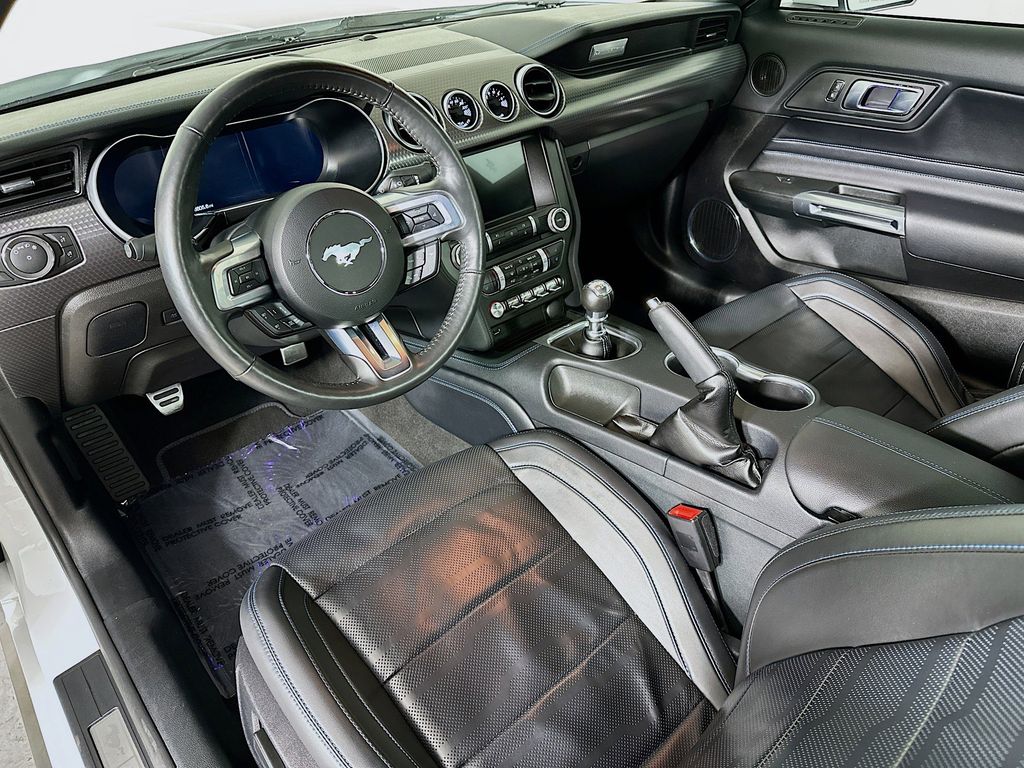 Thumbnail: 2022 Ford Mustang - 2