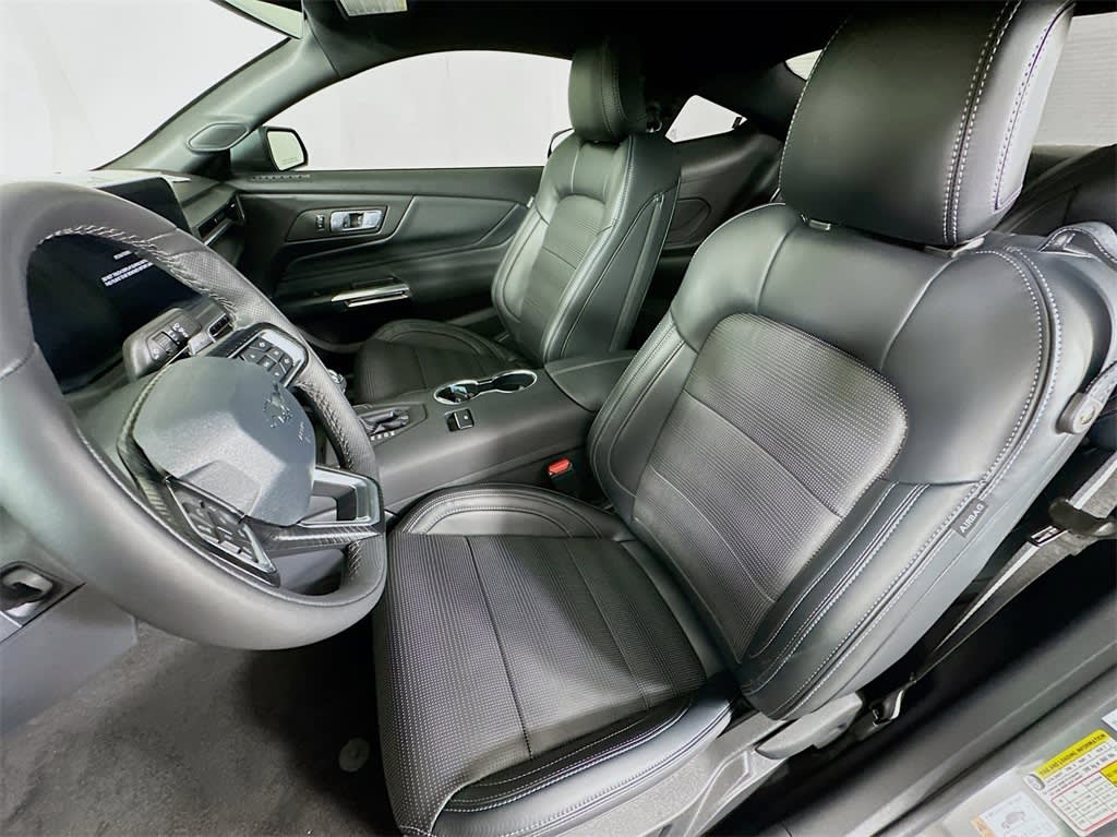 2025 Ford Mustang GT Premium 11