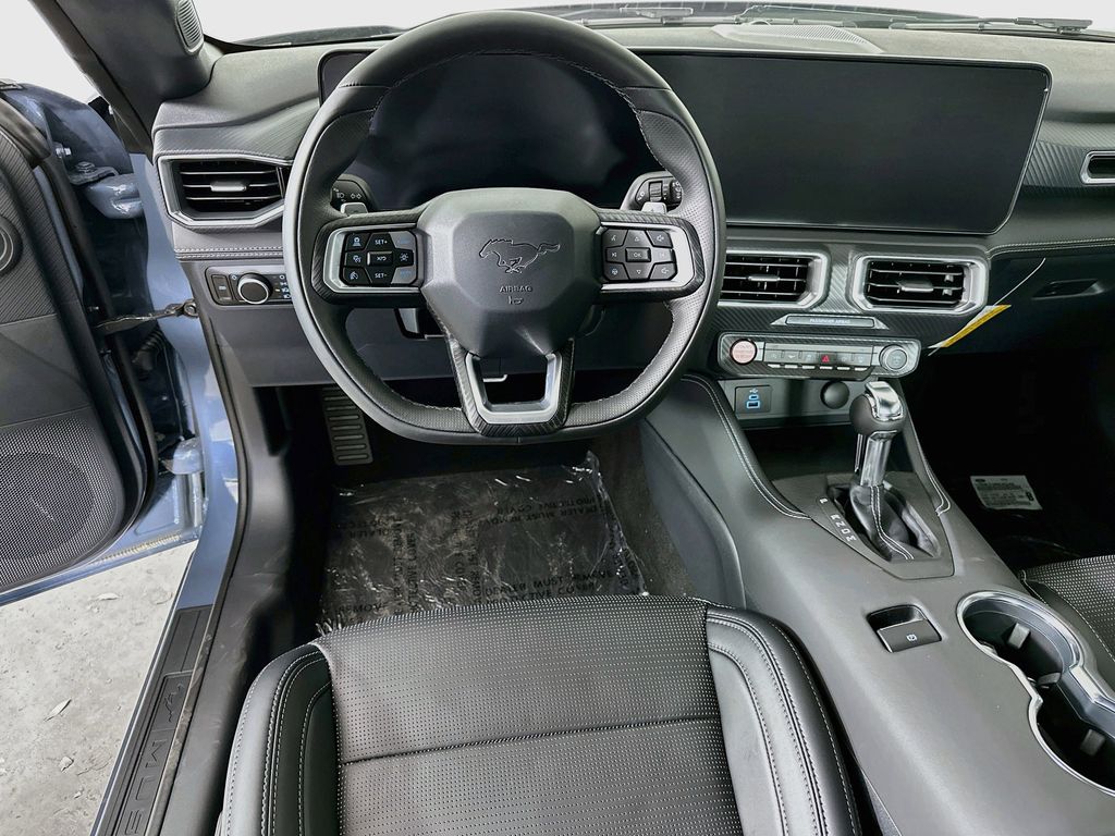 Thumbnail: 2026 Ford Mustang - 10