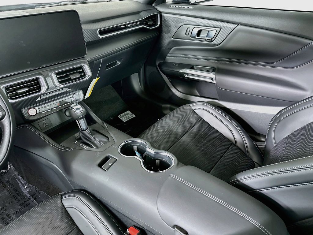 Thumbnail: 2026 Ford Mustang - 17