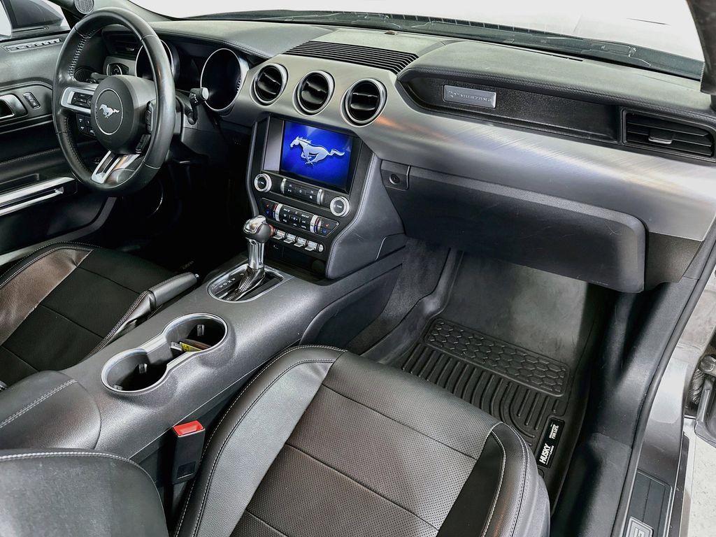 Thumbnail: 2022 Ford Mustang - 14