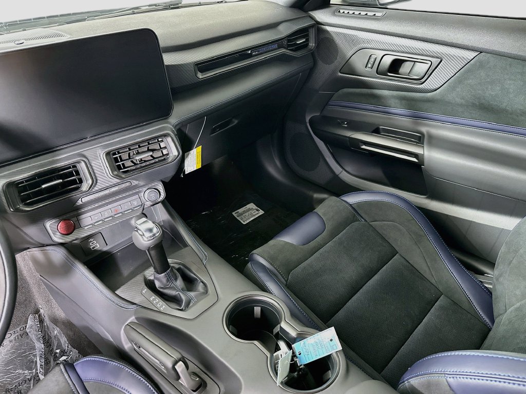 Thumbnail: 2026 Ford Mustang - 8
