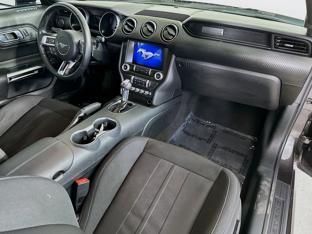 Thumbnail: 2022 Ford Mustang - 14