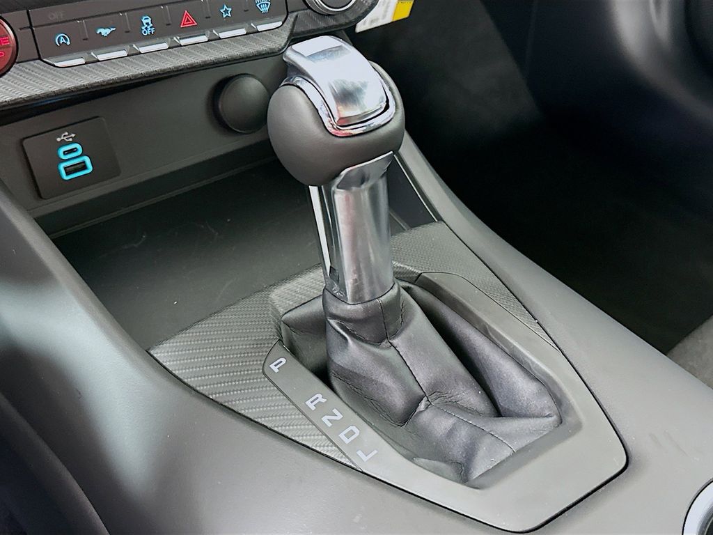 Thumbnail: 2026 Ford Mustang - 16