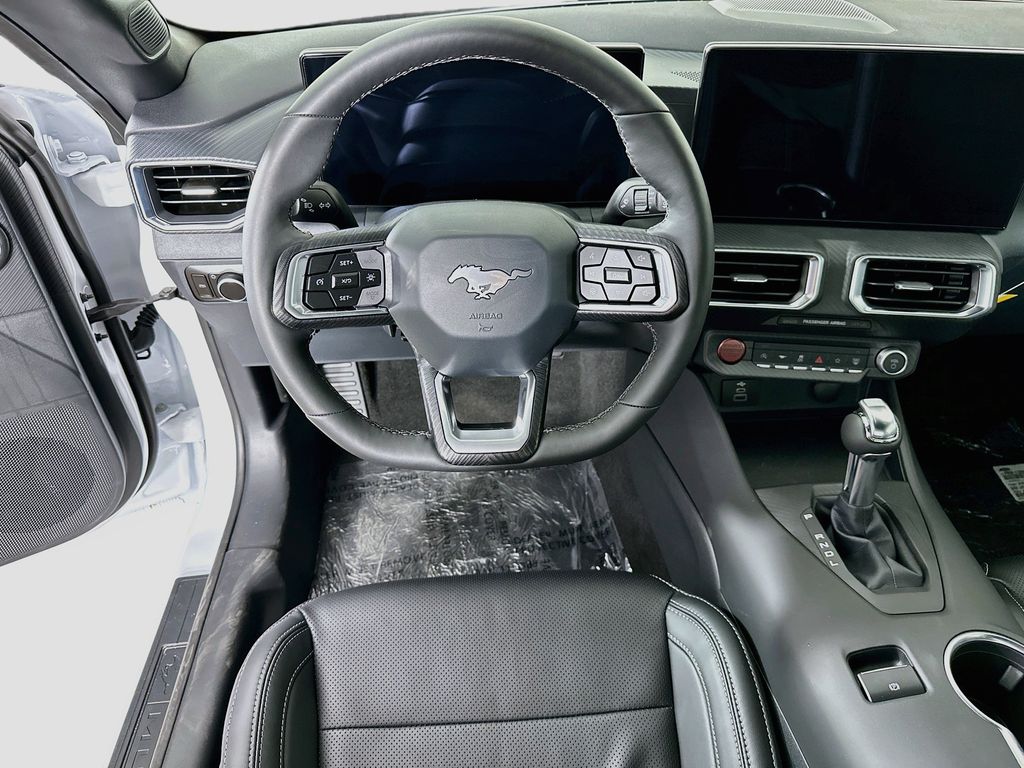 Thumbnail: 2026 Ford Mustang - 10