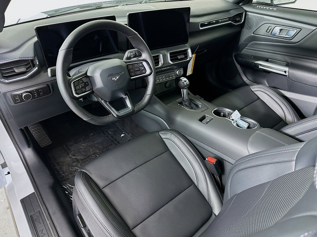 Thumbnail: 2026 Ford Mustang - 2
