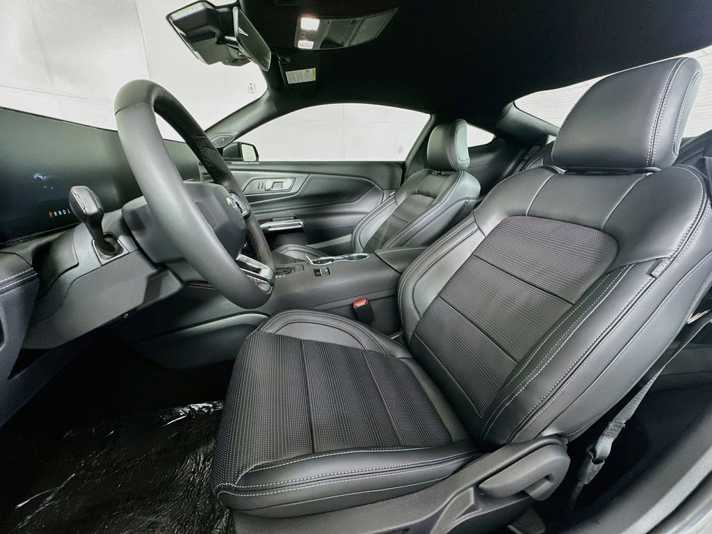 Thumbnail: 2026 Ford Mustang - 11
