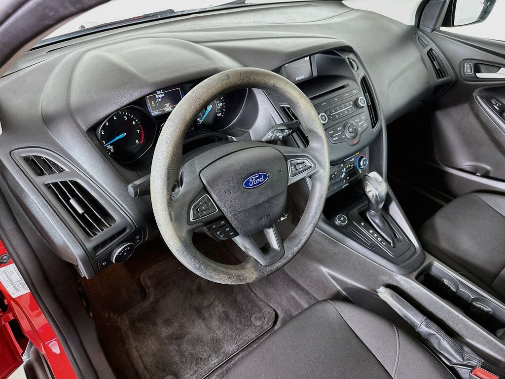 Thumbnail: 2016 Ford Focus - 2