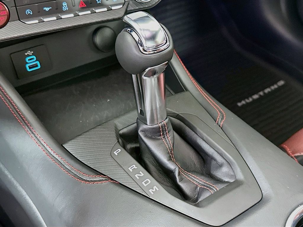 Thumbnail: 2025 Ford Mustang - 21