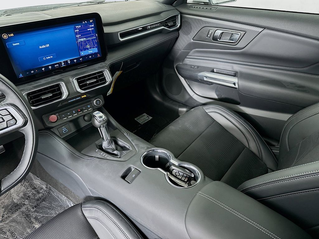 Thumbnail: 2025 Ford Mustang - 13