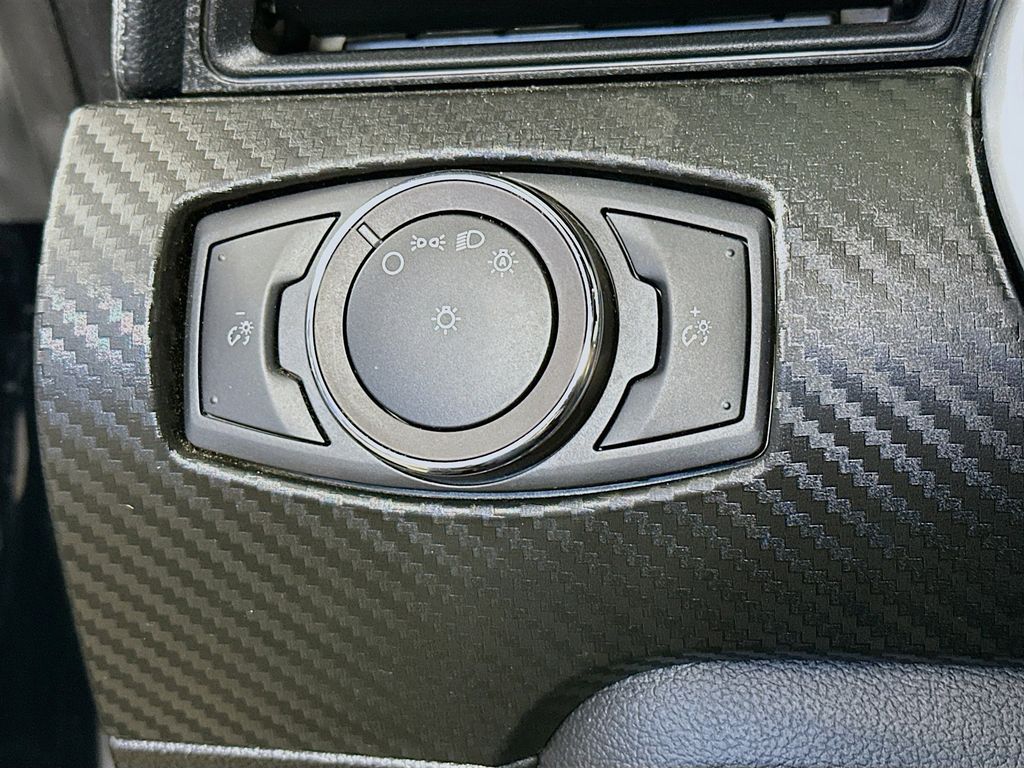 Thumbnail: 2019 Ford Mustang - 26