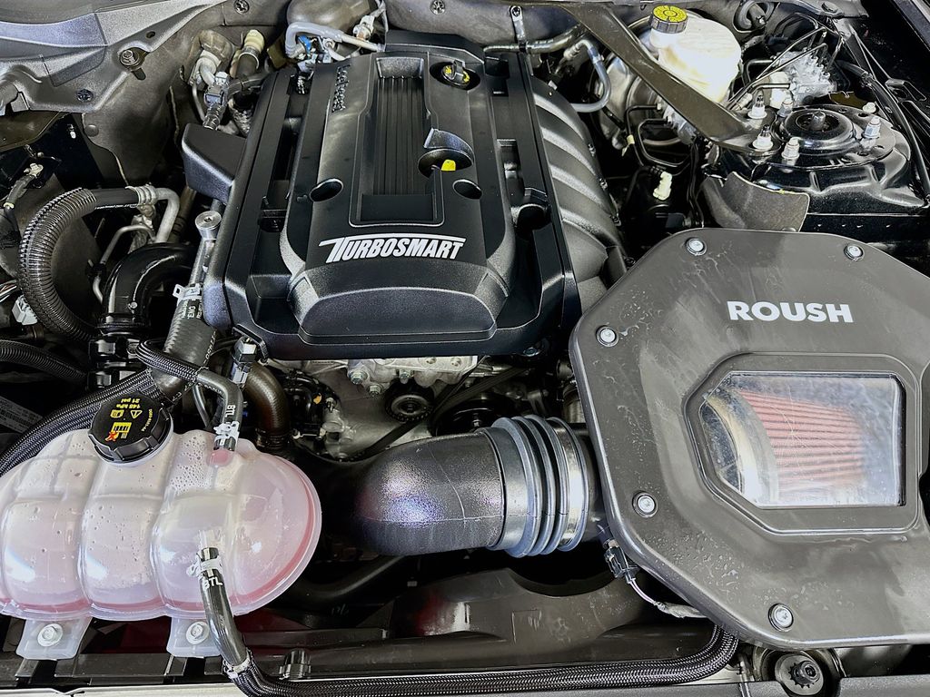 Thumbnail: 2019 Ford Mustang - 8