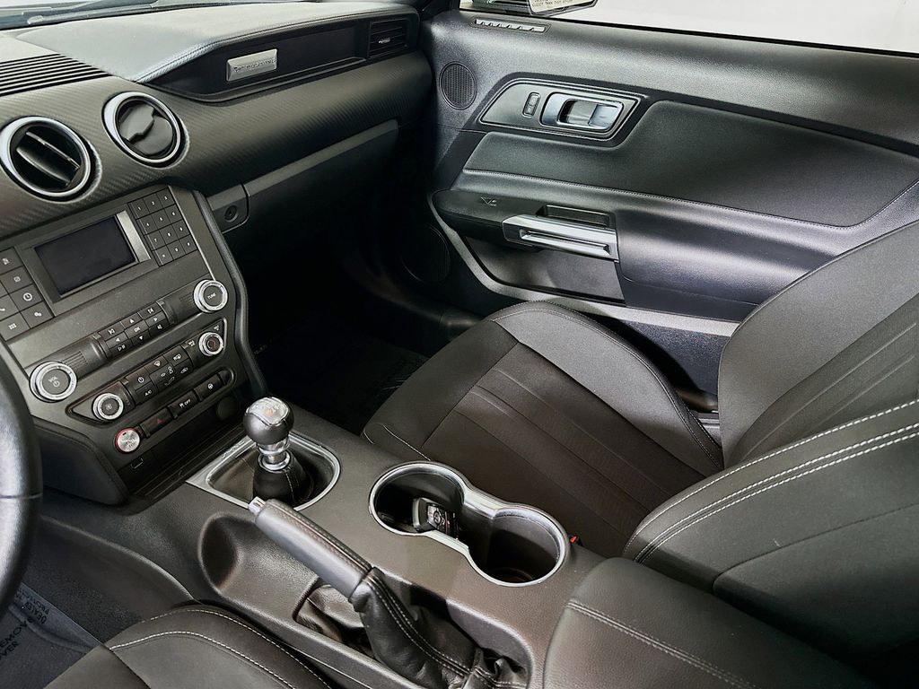 Thumbnail: 2019 Ford Mustang - 15