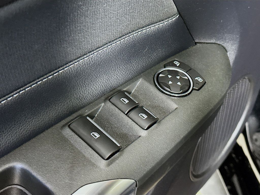 Thumbnail: 2019 Ford Mustang - 28