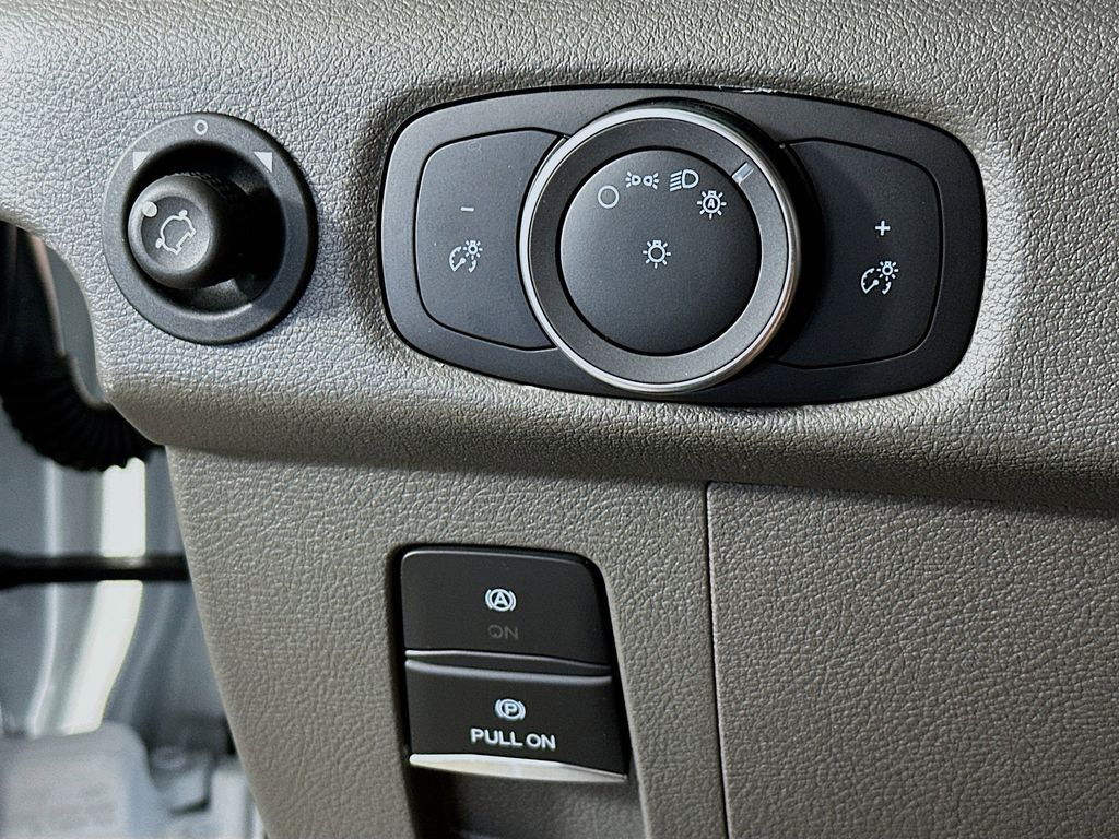 Thumbnail: 2025 Ford Transit Series - 25