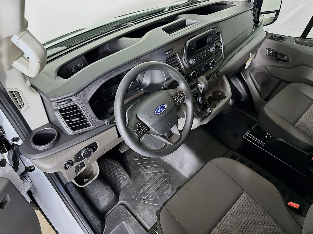 Thumbnail: 2025 Ford Transit Series - 2