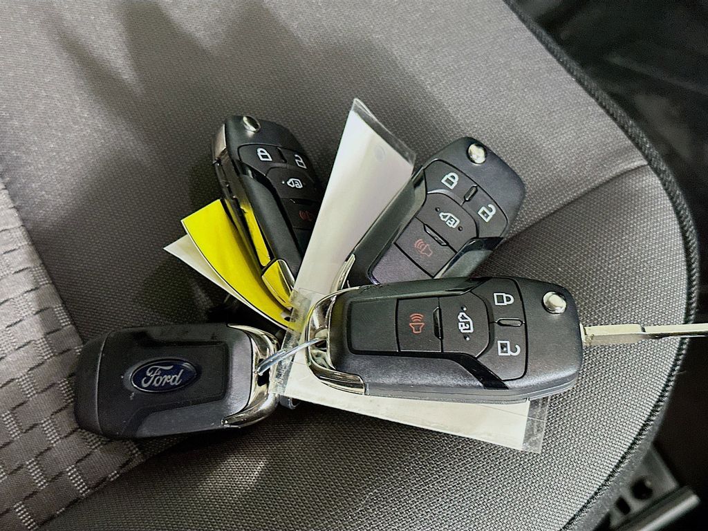 Thumbnail: 2025 Ford Transit Series - 19