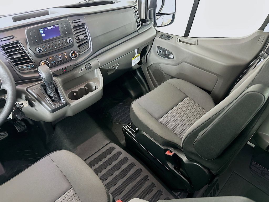 Thumbnail: 2025 Ford Transit Series - 10