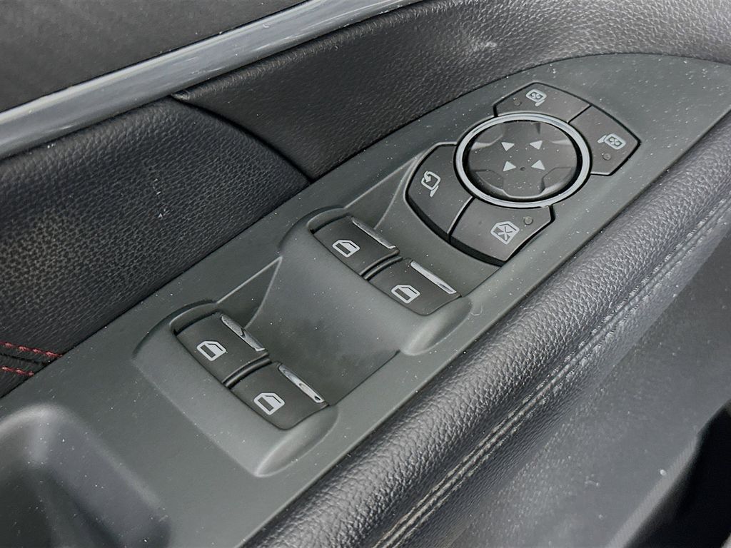 Thumbnail: 2018 Ford Explorer - 30