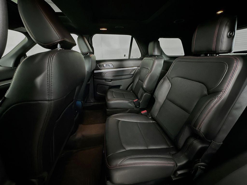 Thumbnail: 2018 Ford Explorer - 13