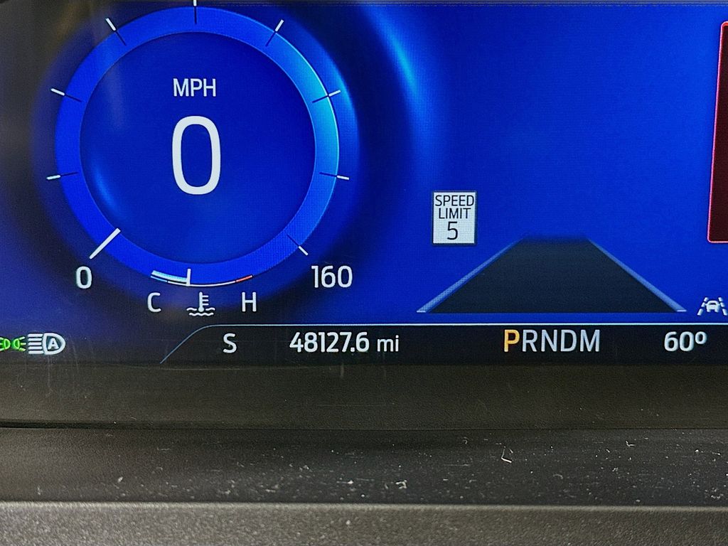 Thumbnail: 2021 Ford Explorer - 18