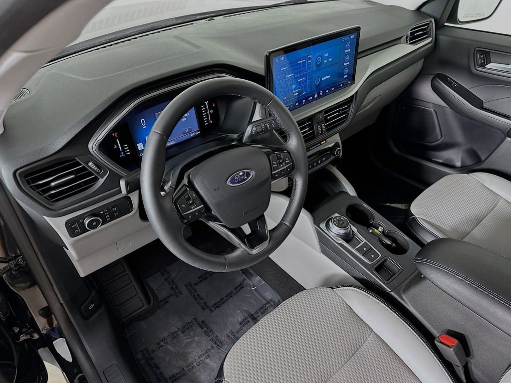 Thumbnail: 2024 Ford Escape - 2