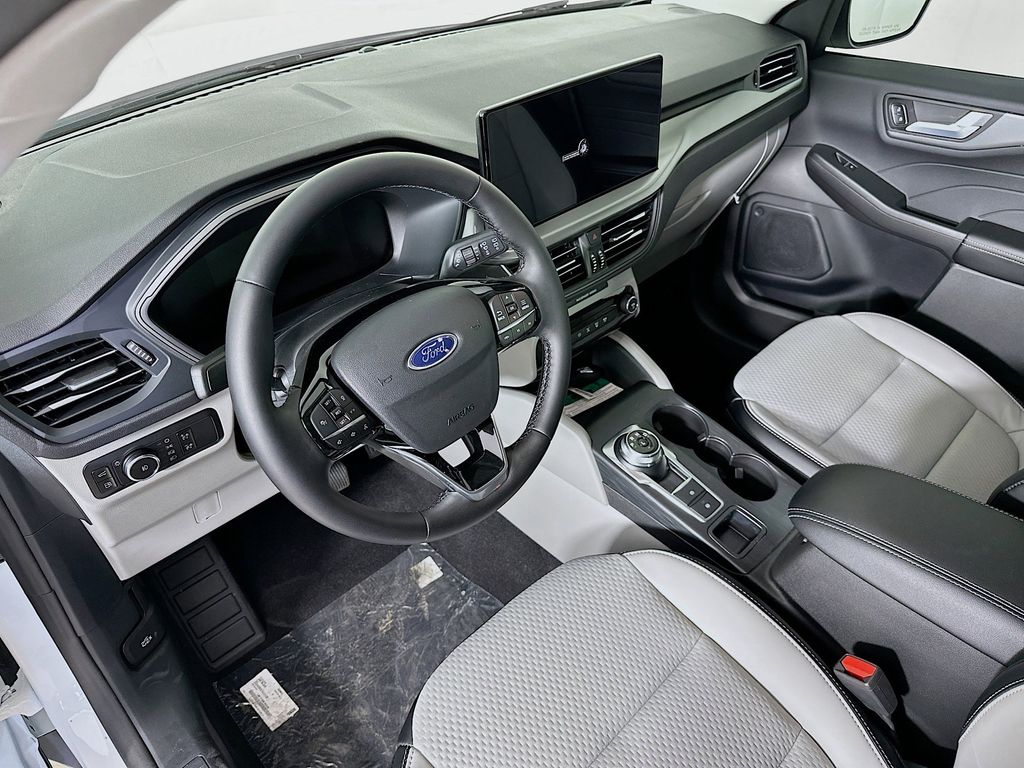 Thumbnail: 2025 Ford Escape - 2