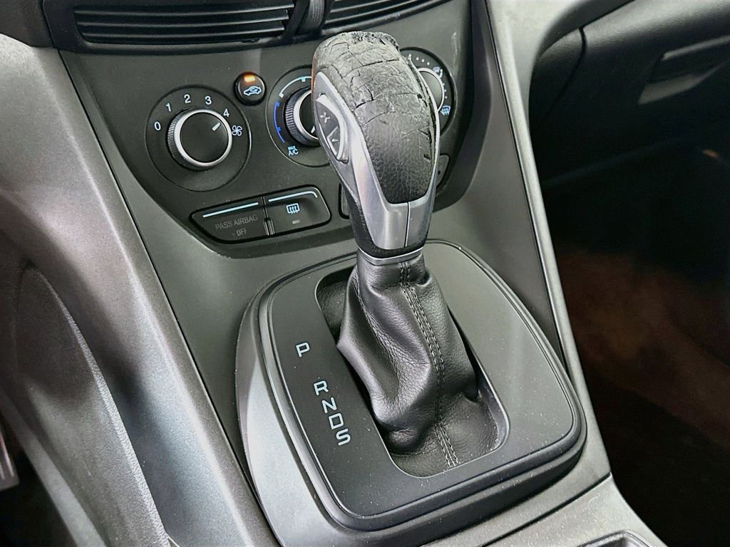 Thumbnail: 2013 Ford Escape - 16