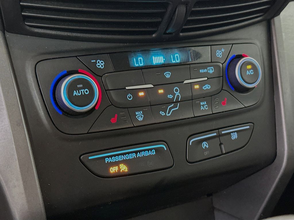 Thumbnail: 2018 Ford Escape - 23