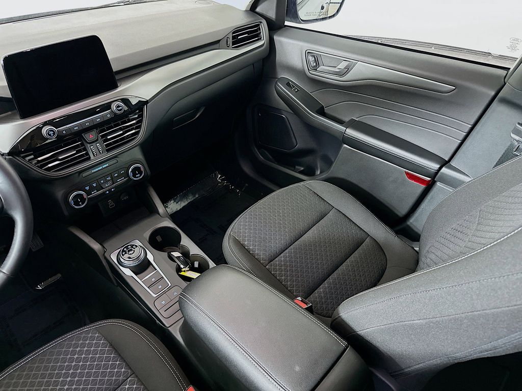 Thumbnail: 2024 Ford Escape - 14