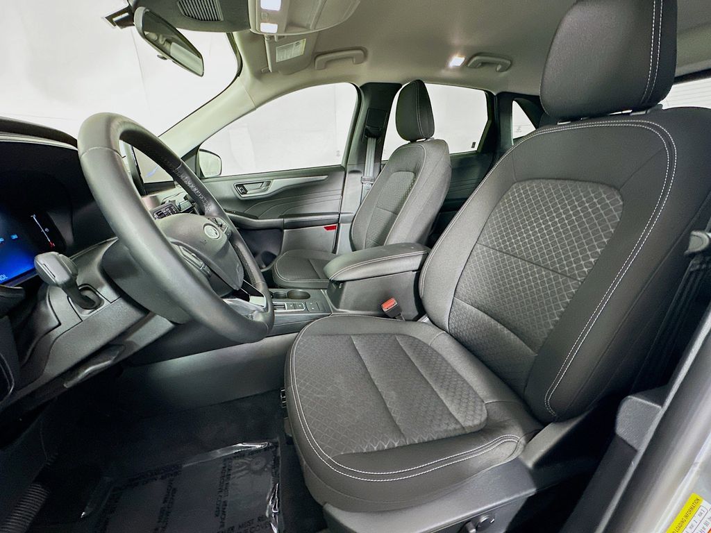 Thumbnail: 2024 Ford Escape - 11