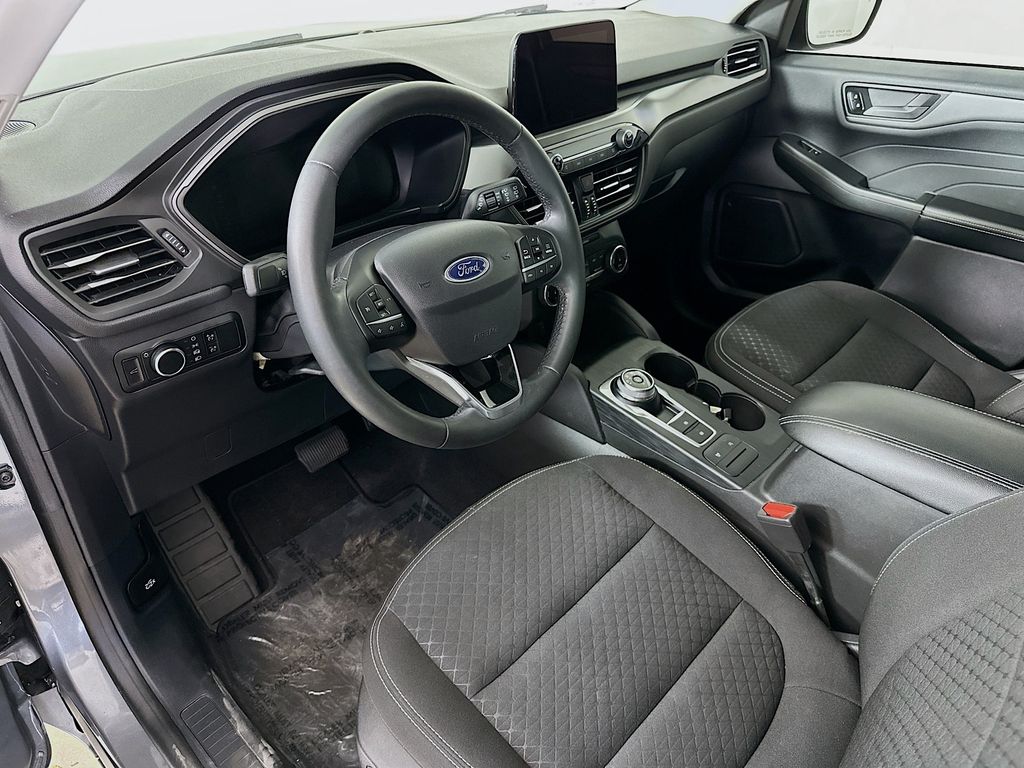 Thumbnail: 2023 Ford Escape - 2