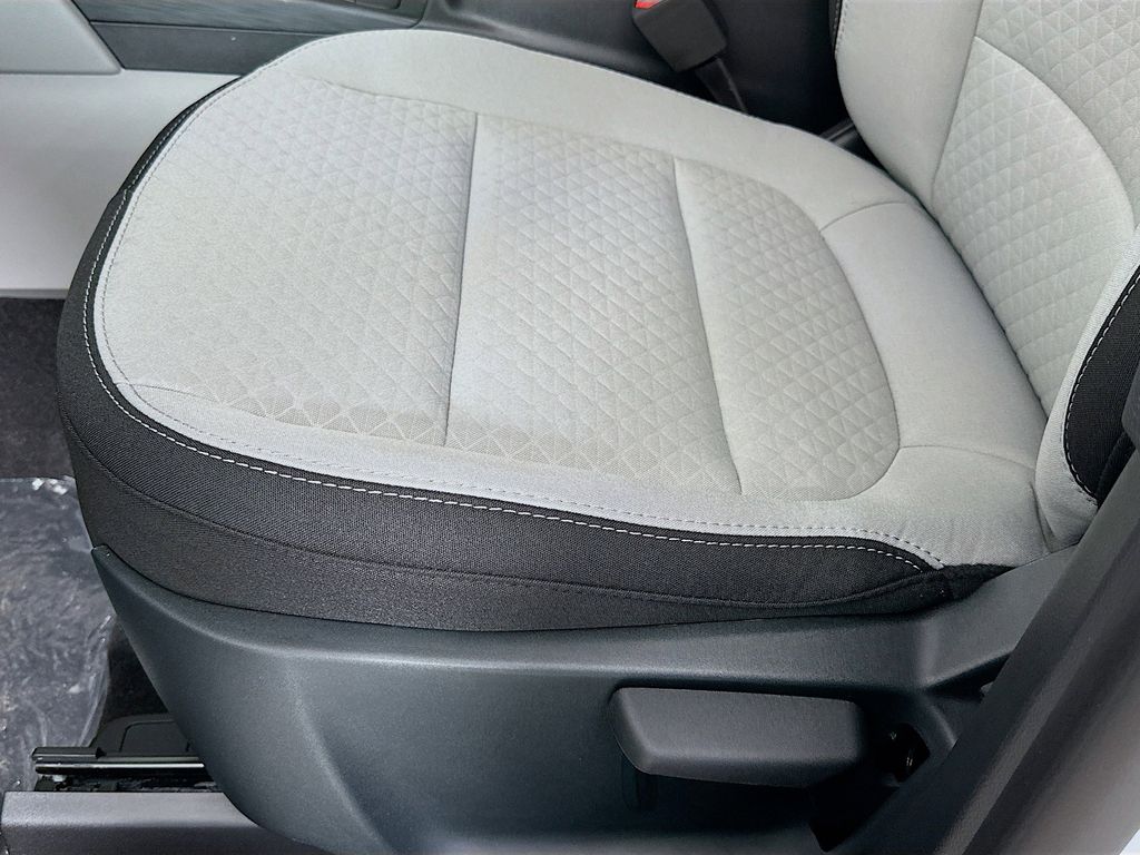 Thumbnail: 2025 Ford Escape - 30