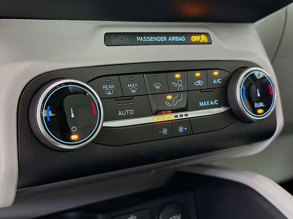 Thumbnail: 2025 Ford Escape - 22