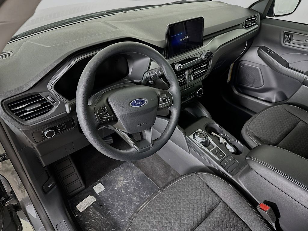 Thumbnail: 2025 Ford Escape - 2