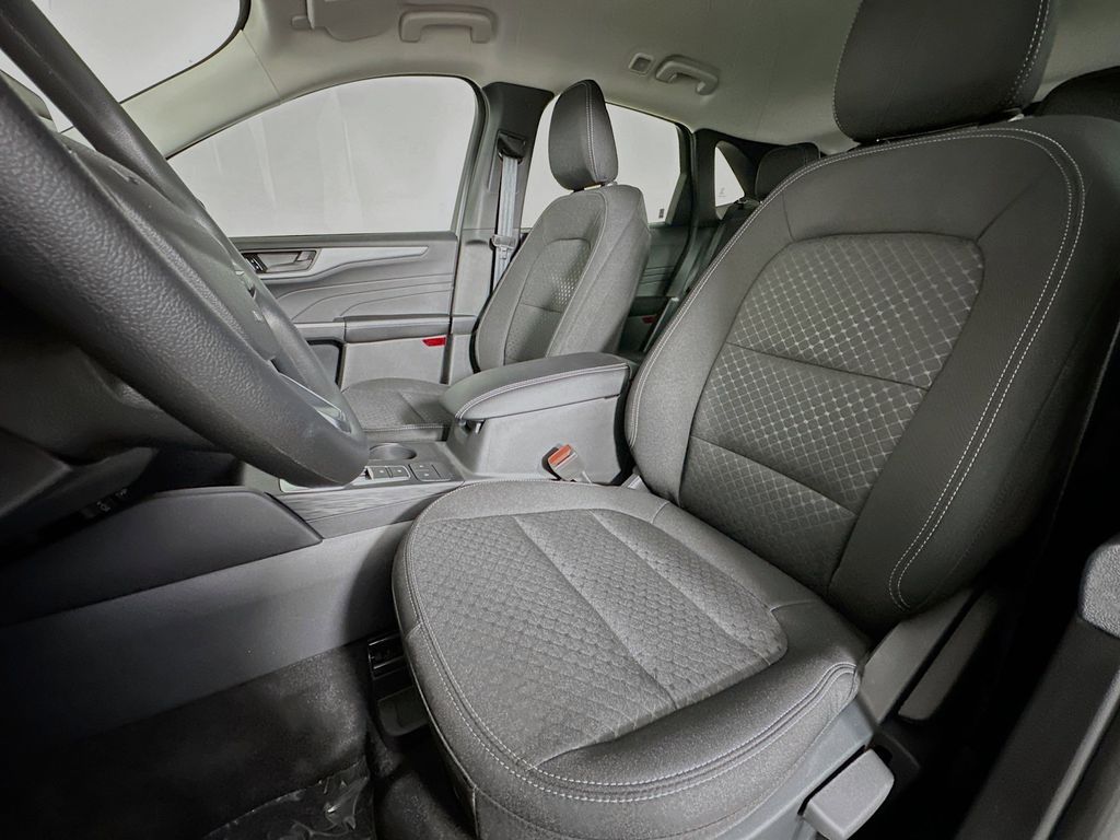 Thumbnail: 2025 Ford Escape - 11