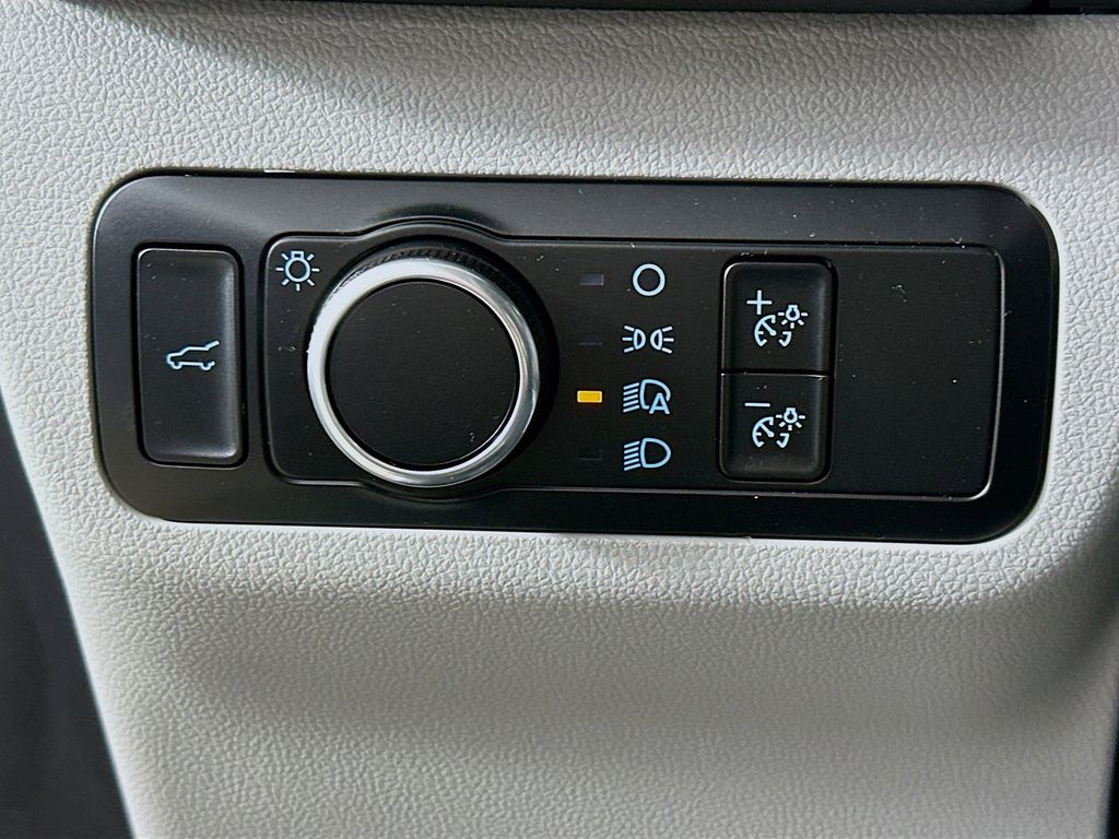 Thumbnail: 2024 Ford Escape - 27