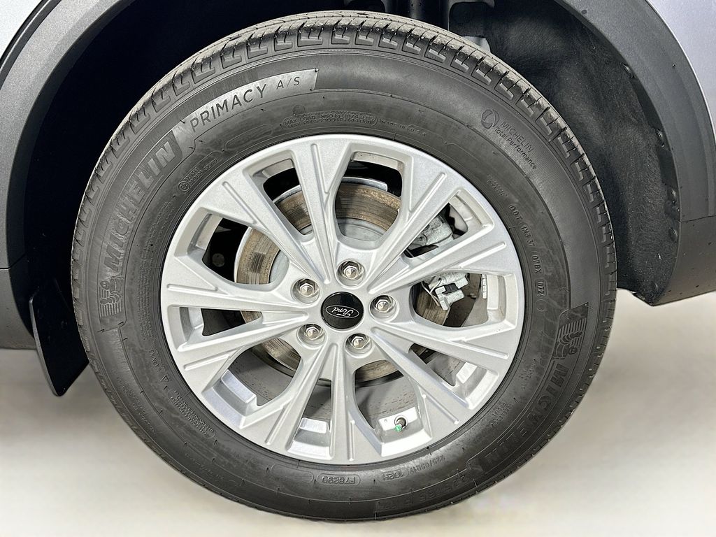 Thumbnail: 2024 Ford Escape - 8